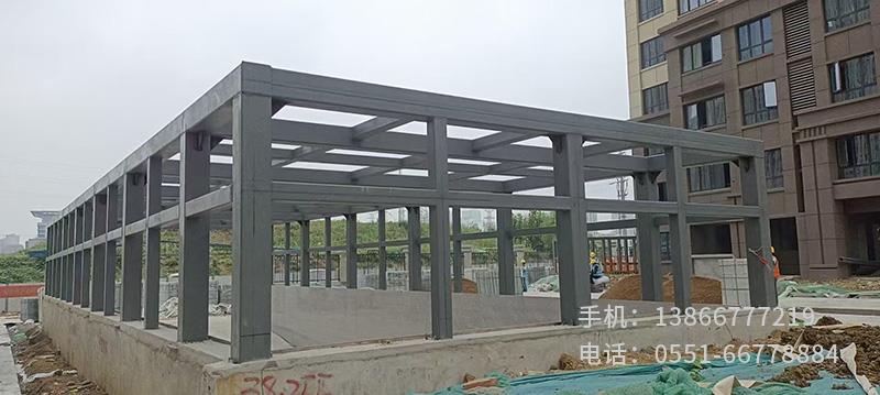 地下室入庫雨棚