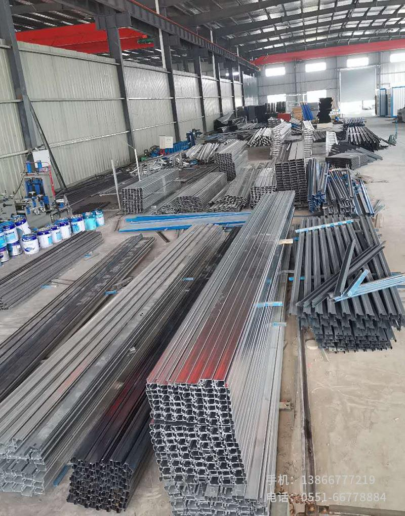 鋼架生產(chǎn)車間.6